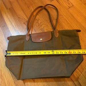 Large Le Pliage nylon Brown Longchamp Tote with leather straps - pre loved